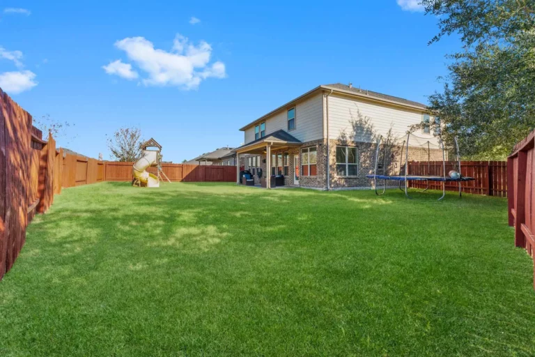 32-web-or-mls-DAN08243a