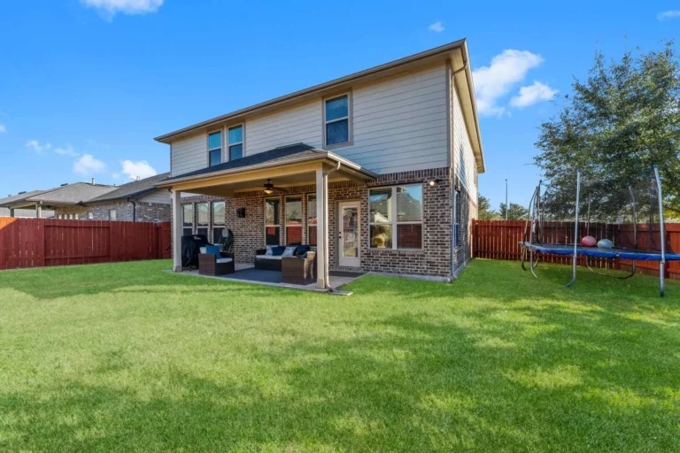 33-web-or-mls-DAN08246a